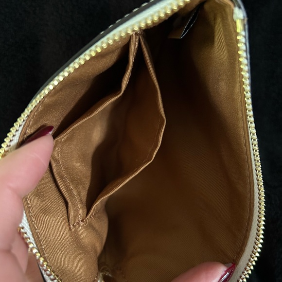 Authentic Coach Wristlet - Picture 6 of 6